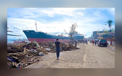 <p>RUBBLE. A scene along a major street in Tacloban City in this 2014 photo just a few months after Super Typhoon Yolanda (Haiyan) struck the central part of the country. The Department of Tourism is pushing for the setting up of a Yolanda memorial museum and learning center in Leyte province. (<em>Photo courtesy of Sambo Yaokasin)</em></p>