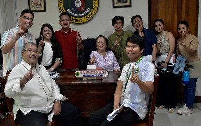 <p><strong>READY TO SERVE</strong>. The seven graduates of the Doctors to the Barrios Program of the Department of Health (DOH) pose with DOH Ilocos regional director Paula Paz Sydiongco (middle) in this undated photo. The graduates will be deployed in the provinces of La Union, Ilocos Norte and Ilocos Sur. <em>(Photo courtesy of DOH Ilocos Region)</em></p>
