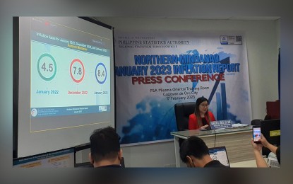 <p><strong>INFLATION UPDATE.</strong> Philippine Statistics Authority (PSA) 10 (Northern Mindanao) Officer-in-Charge Janith Aves gives an update on the inflation rate in January, during a press briefing in Cagayan de Oro City on Friday (Feb. 17, 2023). The PSA said the region's inflation rate rose to 8.4 percent from 7.8 percent in December 2022's and 4.5 percent in January 2022. <em>(PNA photo by Nef Luczon)</em></p>