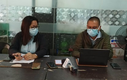 <p><strong>EARLY DETECTION NEEDED</strong>. City Health Office focal person for emerging and re-emerging infectious disease program Dr. June Frances Umani (left) and city assistant health officer Dr. Roland Jay Fortuna call for early detection of the hand, foot and mouth disease in a press conference on Tuesday (Feb. 28, 2023). Fortuna said those with infection have to be isolated to prevent its spread. <em>(PNA photo by PGLena)</em></p>