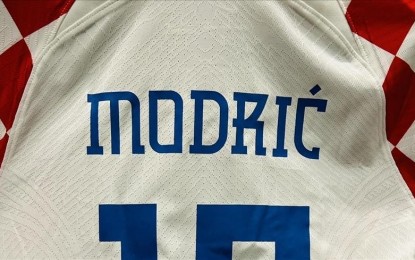 Luka Modric donates World Cup jersey to quake victims in Türkiye