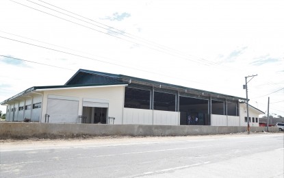 <p><strong>DISASTER-RESILIENT FACILITY</strong>. The PHP38-million disaster-resilient evacuation center at Barangay Caramutan in La Paz town, Tarlac province has been completed by the Department of Public Works and Highways (DPWH). The construction of an evacuation center is one of the priorities of the DPWH to strengthen the emergency response and recovery efforts of local government units in times of disaster. <em>(Photo courtesy of DPWH Region III)</em></p>