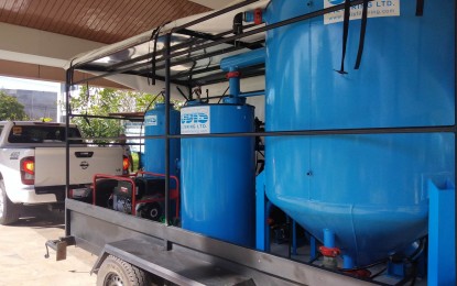 <p><strong>WATER FILTER</strong>. The mobile water filtration system donated by the Energy Development Corporation (EDC) to the Ormoc city government on Monday (March 13, 2023). The PHP5.4-million water filtration system is meant to boost the post-disaster response of the city government. <em>(Photo courtesy of EDC)</em></p>