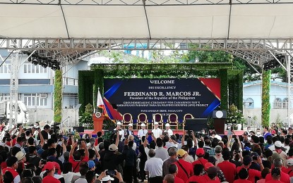 <p><strong>BREAKING GROUND</strong>. President Ferdinand R. Marcos Jr. leads the groundbreaking ceremony for the construction of more than 20,000 housing units for residents of Camarines Sur as part of the government’s Pambansang Pabahay Para sa Pilipino (4PH) Program on Thursday (March 16, 2023). The 4PH in the province aims to build five residential towers with more than 10,000 housing units on a six-hectare land in Naga City.<em> (PNA photo by Connie Calipay)</em></p>