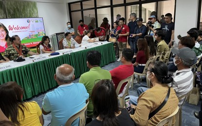 <p><strong>DIALOGUE</strong>. Senator Imee Marcos holds a dialogue with beneficiaries of Young Farmers Challenge and Enhanced KADIWA at Pampanga State Agricultural University in Magalang, Pampanga on Thursday (March 16, 2023) to get updates on the operation of the programs. The programs are initiatives of Sen. Marcos, in partnership with the Department of Agriculture. <em>(Photo courtesy of DA-Region 3)</em></p>