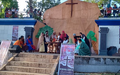 <p><strong>REENACTMENT</strong>. A glimpse of the reenactment of the “Litanya sa Balay ni Lazaro,” one of the activities for the weeklong Worship Festival in Buenavista town, Guimaras province on Tuesday (March 21, 2023). Ten of the 15 religious denominations in the municipality have committed to join in the festival. <em>(Photo courtesy of Tin Lunasco)</em></p>