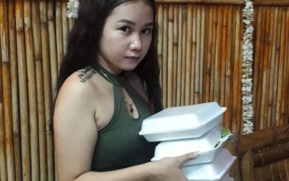 <p><strong>PONSYANA</strong>. Apol Claveria, popularly known as Ponsyana, is a vlogger from Pangasinan. Her contents include funny videos that fellow-Pangasinenses could relate to. <em>(Photo courtesy of Ponsyana Facebook page)</em></p>