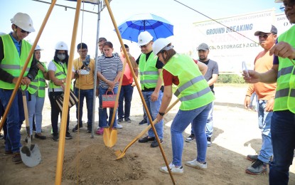 <p><strong>ONION COLD STORAGE FACILITY.</strong> Local government unit (LGU) officials lead the groundbreaking ceremony for the construction of an onion cold storage facility in Talavera town, Nueva Ecija province on Wednesday (March 22, 2023). This is the first cold storage facility that will be put up in the town in support of the onion farmers who are often forced to sell their produce even at a loss due to a lack of post-harvest facility. <em>(Photo courtesy of Talavera LGU)</em></p>
<p> </p>