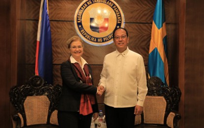 <p>DND chief Carlito Galvez Jr. (right) and Swedish Ambassador to Manila Annika Thunborg (left)<em> (Photo courtesy of DND)</em></p>