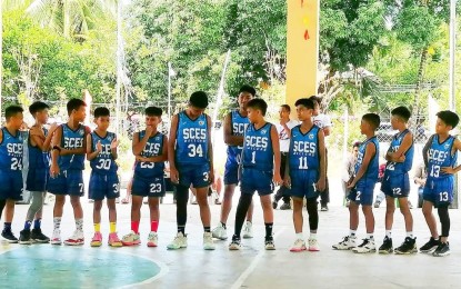 <p>BASKETBALL. Athletes of the Sibalom Central Elementary School will represent Cluster 1 in the Antique Provincial Athletic Association Meet (APAAM) on March 31 to April 2, 2023. Schools Division of Antique sports coordinator Dr. Oliver Servillon on Thursday (March 30, 2023) said 2,000 athletes in elementary and secondary levels will compete in the APAAM. (Photo courtesy of Sibalom Central Elementary School)</p>