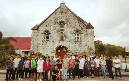 <p><strong>PILGRIMAGE</strong>. Students, faculty, and staff of the St. Joseph Seminary College of the Diocese of Dumaguete visit the St. Francis of Assisi Church in Siquijor, Siquijor in this undated photo. The Department of Tourism 7 (Central Visayas) is coming up with proposed faith-based tour packages and pilgrim tours for Negros Oriental and Siquijor. <em>(PNA photo by Judy Flores Partlow)</em></p>