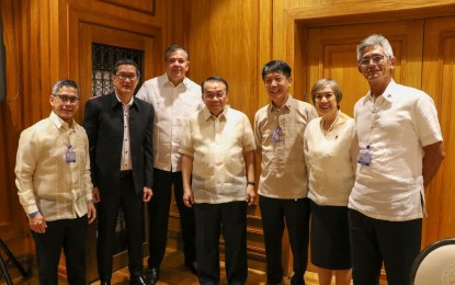 <p><strong>FIBA WORLD CUP PREPS</strong>. Deputy Senior Executive Secretary Hubert Guevara (2nd from left) and Executive Secretary Lucas Bersamin (center) join the PSC Board headed by chairman Richard Bachmann (3rd from left) in an Inter-Agency Task Force meeting for the FIBA Basketball World Cup 2023 hosting, at the Malacañang Conference Room in Manila on Wednesday (April 12, 2023). The Philippines, Indonesia, and Japan will co-host the event from Aug. 25 to Sept. 10. <em>(Contributed photo)</em></p>