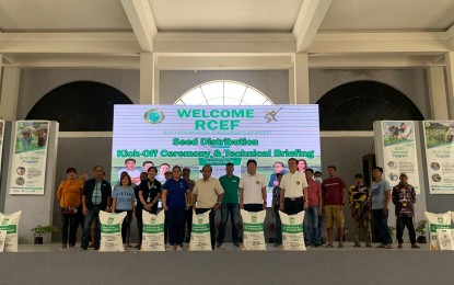 <p><strong>DISTRIBUTION</strong>. Rice farmers in Tarlac receive certified inbred rice seeds during the kickoff seed distribution ceremony at the Diwa ng Tarlac Convention Center in Tarlac City on Thursday (April 13, 2023). Over 78,000 sacks of inbred rice seeds weighing 20 kilos each are set to be distributed to rice farmers in Tarlac this 2023 wet season. <em>(Photo courtesy of DA-PhilRice)</em></p>