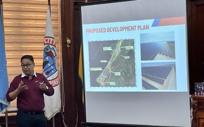 <p><strong>SOLAR POWER</strong>. Francis Sayre, chief operations officer of the Sta. Clara Power Corporation, presents the development plan for the proposed solar project in Paoay town, Ilocos Norte province. Initially, the Department of Environment and Natural Resources identified at least 200 hectares of government lot which is feasible for the project. <em>(Photo by Leilanie G. Adriano)</em></p>