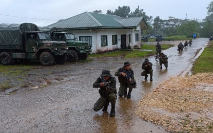<p><strong>READY FOR COMBAT</strong>. Soldiers undergo combat training in Hinabangan, Samar in this March 20, 2023 photo. The Philippine Army is pursuing about 50 remaining combatants of the New People’s Army in the mountains of Samar province, an official said on Tuesday (April 18, 2023). <em>(Photo courtesy of Philippine Army)</em></p>