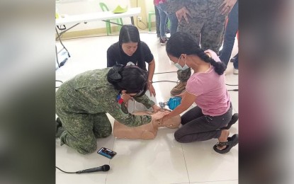 <p>BASIC LIFE SUPPORT. Barangay Health Workers (BHWs) in the Municipality of Sibalom undergo training on Basic Life Support (BLS) on April 16, 2023. Melanie Raymaro, Sibalom BHW Association president, said in an interview Thursday (April 20, 2023) that Balikatan's Cooperative Health Engagement had capacitated them to respond to emergencies. (PNA photo courtesy of Melanie Raymaro)</p>