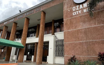 <p>The Ozamiz City Hall. <em>(PNA file photo)</em></p>