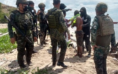 <p><strong>ARRESTED</strong>. Authorities arrest in a manhunt operation Tato Datu Andingih, an alleged member of the Abu Sayyaf Group and listed as the 9th most wanted person in Tawi-Tawi province on Wednesday (April 26, 2023). The police say Andingih has a pending arrest warrant for murder. <em>(Photo courtesy of Tawi-Tawi PMFC)</em></p>