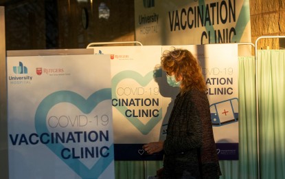 US to end Covid vax requirements on May 11 for foreign travelers