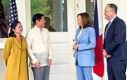 <p><strong>MARCOS MEETS WITH HARRIS.</strong> President Ferdinand R. Marcos Jr. and United States Vice President Kamala Harris (2nd and 3rd from left) exchange pleasantries at the US Naval Observatory in Washington, DC on Tuesday (US time). The two vowed to foster stronger cooperation between the Philippines and the US to achieve digital inclusion, a clean energy economy, and food security. <em>(Photo courtesy of PCO)</em></p>