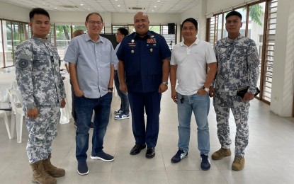 <p><strong>COAST GUARD FACILITY.</strong> Marikina City Mayor Marcelino Teodoro (second from left) poses for a photo opportunity with officials of the Philippine Coast Guard (PCG) who paid a courtesy visit on May 4, 2023 in Marikina City. The PCG is building a PHP50-million facility in Marikina City that will allow its rescuers to carry out quick response operations during the typhoon season. <em>(Photo courtesy of the PCG)</em></p>