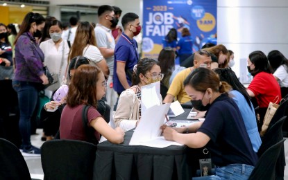Survey: Firms prefer PUP, UP grads in hiring workers