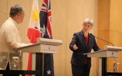 <p><strong>VISITING OFFICIAL.</strong> Australian Foreign Minister Penny Wong holds a joint press conference with Foreign Affairs Secretary Enrique Manalo in Makati City on Thursday (May 18, 2023). The presser was held following their bilateral meeting. <em>(PNA photo by Avito Dalan)</em></p>