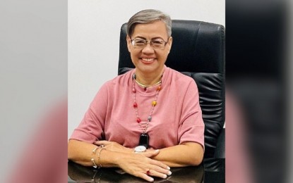<p><strong>BREAKING BARRIERS</strong>. Naomi Lyn Abellana, regional director of the Department of Labor and Employment in Mimaropa, on Tuesday (Nov. 28, 2023) said the latest wage order "closes the poverty threshold" in the region. The salary hike, which takes effect on Dec. 7, will add PHP40 to the daily minimum wage of workers across the board. <em>(Photo courtesy of DOLE 4B)</em></p>