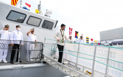 <p><strong>COMMISSIONED</strong>. President Ferdinand R. Marcos Jr. disembarks from one of the two Israeli-made fast attack interdiction craft (FAIC) platforms during the ships' formal commissioning at the Philippine Navy (PN) headquarters in Naval Station Jose Andrada, Roxas Boulevard, Manila on May 26. 2023. The PN's two Acero-class patrol gunboats will be known as Shaldag Mark V. BRP Gener Tinangag (PG-903) and BRP Domingo Deluana (PG-905). <em>(PNA photo by Rolando Mailo)</em></p>