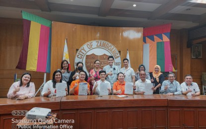 <p><strong>YOUTH COUNCIL.</strong> Mayor John Dalipe formally signs Ordinance 607 institutionalizing the creation of the Adolescent and Youth Health and Development Council at the Zamboanga City Hall's conference room on Tuesday (May 30, 2023). The mayor vowed to implement the ordinance for the benefit of youth in the city. <em>(Photo courtesy of Zamboanga CIO)</em></p>