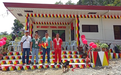 <p><strong>NEW TRIBAL CENTER.</strong> Datu Marlon Sagdon (right), the tribal chieftain of Barangay Mt. Ararat in Bayugan City, Agusan del Sur, receives on Tuesday (May 30, 2023) the newly-completed tribal center from the Department of Social Services and Development 13 (Caraga). The PHP3.5-million center will directly benefit 111 Manobo families in the area. <em>(Photo courtesy of DSWD-13)</em></p>