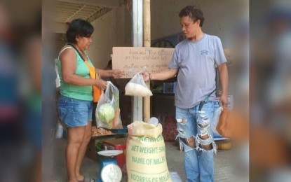 <p><strong>RETAIL STORES.</strong> A Kadiwa retail store in Pandan town, Antique province sells rice for PHP20 per kilo in this undated photo. Engineer Israel de Guzman, general manager of the Jubilee Agila Bayanihan Agriculture Cooperative in Antique that supervises the Kadiwa retail stores, said in an interview Thursday (June 1, 2023) they will open three more stores in the province this month. (<em>PNA photo courtesy of Kadiwa Pandan</em>)</p>