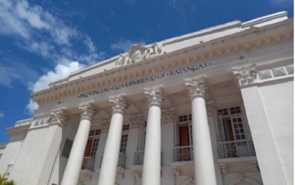 <p>Batangas Provincial Capitol <em>(Photo by Pot Chavez)</em></p>