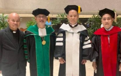 Manila archbishop receives honorary degree from La Salle