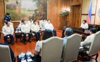 <p><strong>MEETING WITH ENVOYS</strong>. President Ferdinand R. Marcos Jr. holds a meeting with the seven appointed Filipino diplomats at Malacañan Palace in Manila on Wednesday (June 7, 2023). Marcos urged them to look for “non-traditional” partners in the areas of trade and security and defense. <em>(Photo courtesy of the Presidential Communications Office)</em></p>