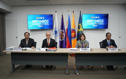 <p><strong>NUMBERS DON’T LIE.</strong> Finance Secretary Benjamin Diokno, National Economic and Development Authority Secretary Arsenio Balisacan and Department of Budget and Management Secretary Amenah Pangandaman (2nd to 4th from left), with Bangko Sentral ng Pilipinas Deputy Governor Francisco Dakila (leftmost), gather for a briefing in this undated photo. The officials said the drop in President Ferdinand R. Marcos Jr.’s approval and trust ratings won’t distract them from their work. <em>(Photo courtesy of DBM Facebook)</em></p>