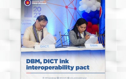 <p><strong>INTEROPERABILITY DEAL</strong>. Department of Budget and Management (DBM) Undersecretary for Information and Communications Technology and chief information officer Maria Francesca del Rosario and Department of Information and Communications Technology (DICT) Secretary Ivan John Uy sign a memorandum of understanding (MOU) on Wednesday (June 14, 2023). The MOU seeks to harmonize, coordinate and integrate information and technology efforts to pave the way for e-governance.<em> (Photo courtesy of DBM)</em></p>