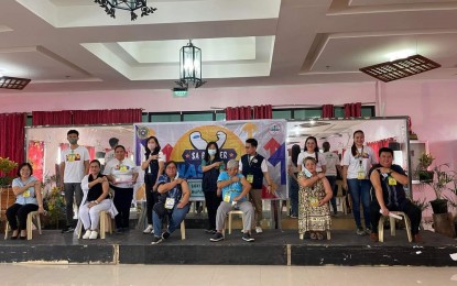 <p><strong>THIRD BOOSTER<em>. </em></strong>The Department of Health - Center for Health Development in the Ilocos Region administers an initial vaccination among its employees for the Pfizer bivalent coronavirus disease 2019 (Covid-19) vaccine on Tuesday (June 13, 2023). This was after the regional DOH received 23,460 doses of the bivalent vaccine, which allocated to 12 DOH and provincial hospitals in the region and be administered on healthcare workers and senior citizens. <em>(Photo courtesy of DOH-CHD-1)</em></p>
<p> </p>
<p><strong> </strong></p>