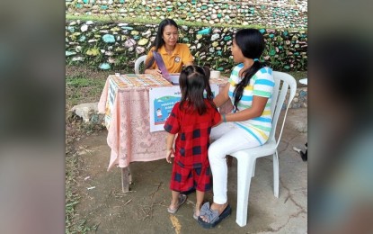 <p><strong>EARLY REGISTRATION.</strong> A parent avails of the early registration for her daughter at the Luyang Elementary School in Sibalom, Antique on May 19, 2023. Department of Education Schools Division of Antique Chief of Schools Governance and Operations Division Dr. Evelyn Remo on Friday (June 16) said they will continue to accept early registrants. (<em>Photo courtesy of Luyang Elementary School</em>)</p>