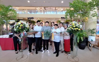<p><strong>OPENING BORDERS</strong>. The opening of the Palawan Tourism Travel Fair on June 17, 2023 was one of the highlights of the Baragatan festival. The Puerto Princesa City government has been working double-time to grow the local tourism sector. <em>(PNA photo by Izza Reynoso) </em></p>