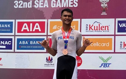 <p><strong>TOP RIDER</strong>. Ronald Oranza wins the men's criterium bronze medal at the 32nd Southeast Asian Games in Cambodia last May. He will compete in the upcoming PhilCycling National Championships for Road in Tagaytay City, Cavite.<em> (Contributed photo)</em></p>