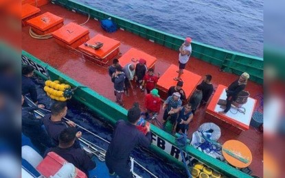 Search for 6 missing fishermen off DavOr ongoing