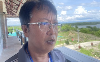 <p><strong>REGIONAL WEATHER BUREAU</strong>. Engr. Socrates Paat Jr., chief of the Northern Luzon PAGASA Regional Services Division, in an undated photo. Paat said that with the aid of the South Korean government, PAGASA will install an artificial intelligence-based flood warning system in Laoag River. <em>(PNA Photo by Leilanie G. Adriano)</em></p>