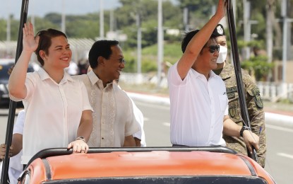 <p>President Ferdinand R. Marcos Jr. (right) and Vice President Sara Z. Duterte (left) <em>(PNA file photo by Alfred Frias) </em></p>