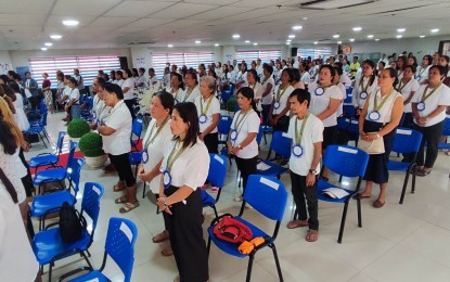 <p><strong>IMPROVED CONDITION.</strong> Pantawid Pamilyang Pilipino Program (4Ps) beneficiaries during a graduation ceremony in Ormoc City in this June 21, 2023 photo. At least 21,432 families have graduated from the 4Ps from 2021 to mid-2023 in Eastern Visayas region, citing improvements in their well-being, the Department of Social Welfare and Development (DSWD) reported on Wednesday (July 5, 2023). <em>(Photo courtesy of DSWD)</em></p>
<p><em> </em></p>
