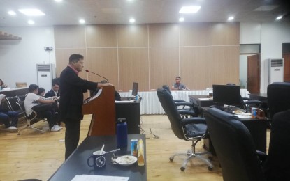 <p><strong>BORDER CONTROL.</strong> Antique Board Member Egidio Elio, during their regular provincial council session on Monday (July 17, 2023), says a serious implementation of border controls is necessary to prevent the further spread of the African swine fever in the province. The disease has been recorded in 49 villages. (<em>PNA photo by Annabel Consuelo J. Petinglay</em>)</p>