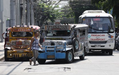 <p><strong>PETITION FOR FARE HIKE.</strong> Passenger jeepneys along Pedro Gil Street in Malate, Manila on July 20, 2023.  The Land Transportation Franchising and Regulatory Board called on transport groups to formally file a petition for a fare hike for public utility jeepneys during a hearing with PUJ transport groups. (PNA photo by Yancy Lim)</p>