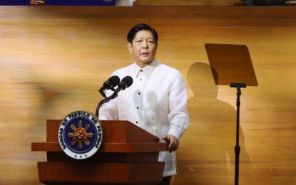 <p><strong>STATE OF THE NATION.</strong> President Ferdinand R. Marcos Jr. delivers his second State of the Nation Address before the Joint Session of Congress at the Batasang Pambansa Complex in Quezon City on Monday (July 24, 2023). Several leaders of the House of Representatives and Cabinet officials lauded the President’s SONA as it showed that the country's meaningful economic transformation is underway.<em> (PNA photo by Joseph O. Razon) </em></p>