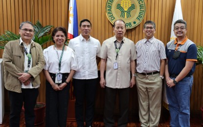 <p><strong>PARTNERSHIP.</strong> Department of Agriculture officials led by Senior Undersecretary Domingo Panganiban (4th from left) with SGS Philippines representatives after a meeting on Monday (July 31, 2023). The meeting focused on possible partnerships aimed at addressing challenges confronting the country's agriculture sector.<em> (Photo from DA Facebook page)</em></p>