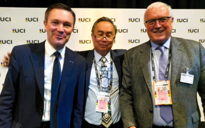 <p><strong>RECOGNIZED.</strong> PhilCycling and Philippine Olympic Committee head Abraham “Bambol” Tolentino (center) shares a light moment with current International Cycling Union president David Lappartient (left) and former chief Pat McQuaid on the sidelines of the UCI’s 192nd Congress in Glasgow, Scotland on Aug. 3, 2023. During the Congress, Tolentino and three other national Olympic committee (NOC) presidents were recognized by the UCI.<em> (Contributed photo)</em></p>